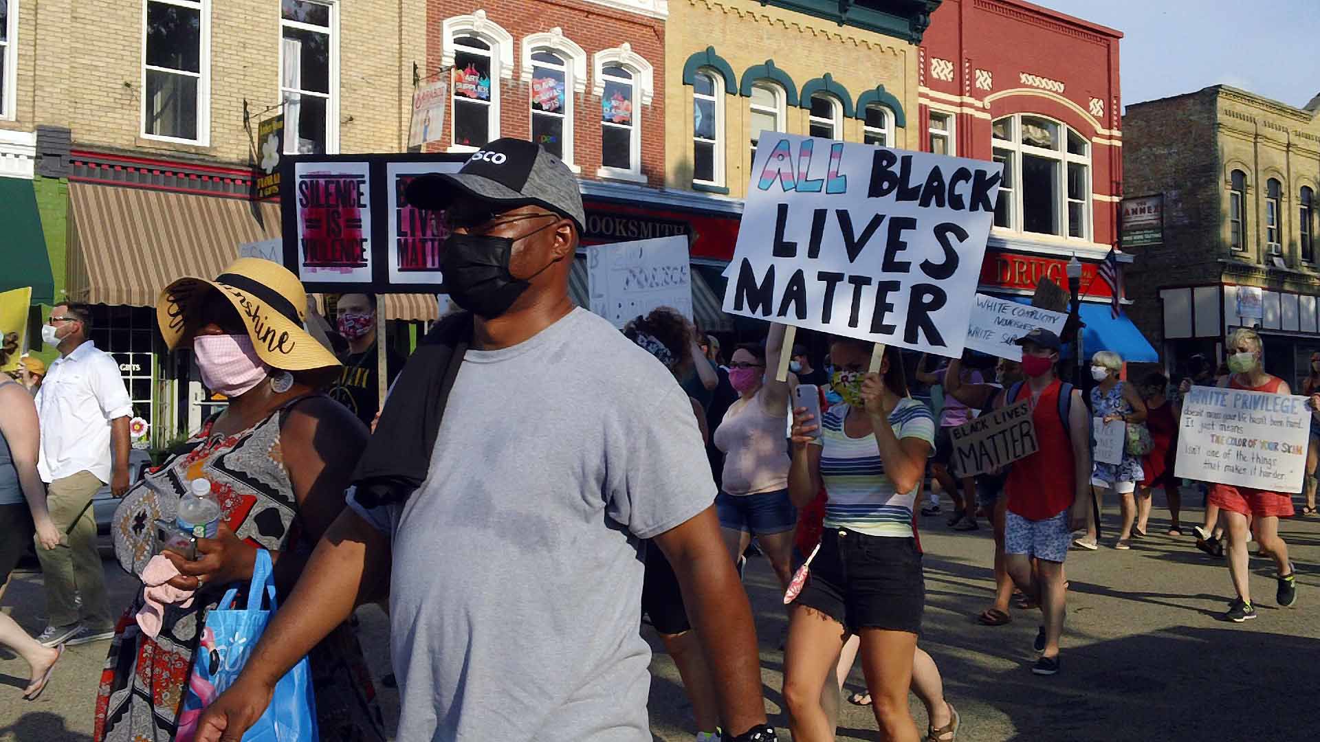 Black Lives Matter protesters educate, march in downtown Baraboo